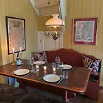Cozy Apartment, Ski-in Ski-out At