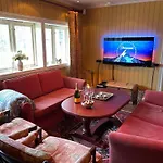 Cozy Apartment, Ski-in Ski-out At Апартаменты *