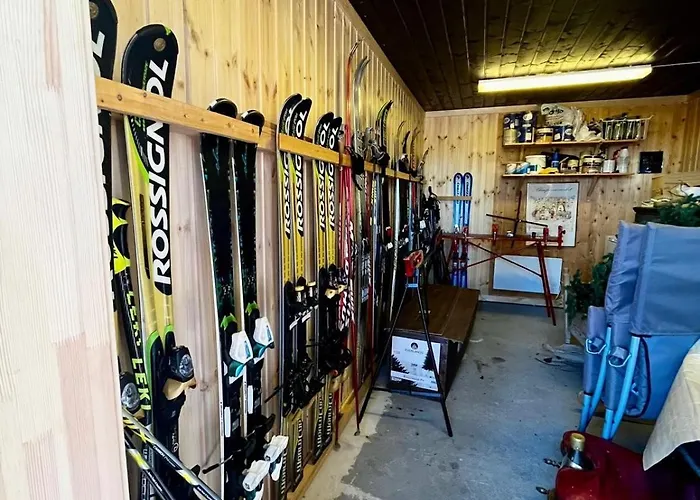 Cozy Apartment, Ski-in Ski-out At *